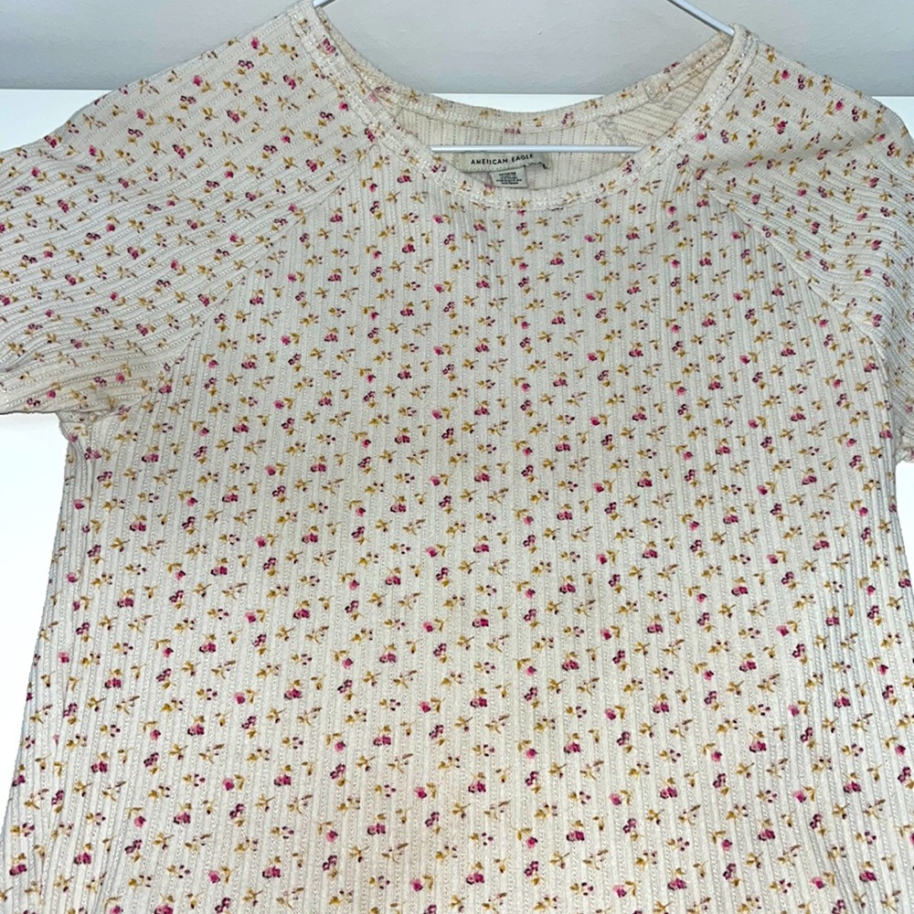 American eagle shirt . Size M